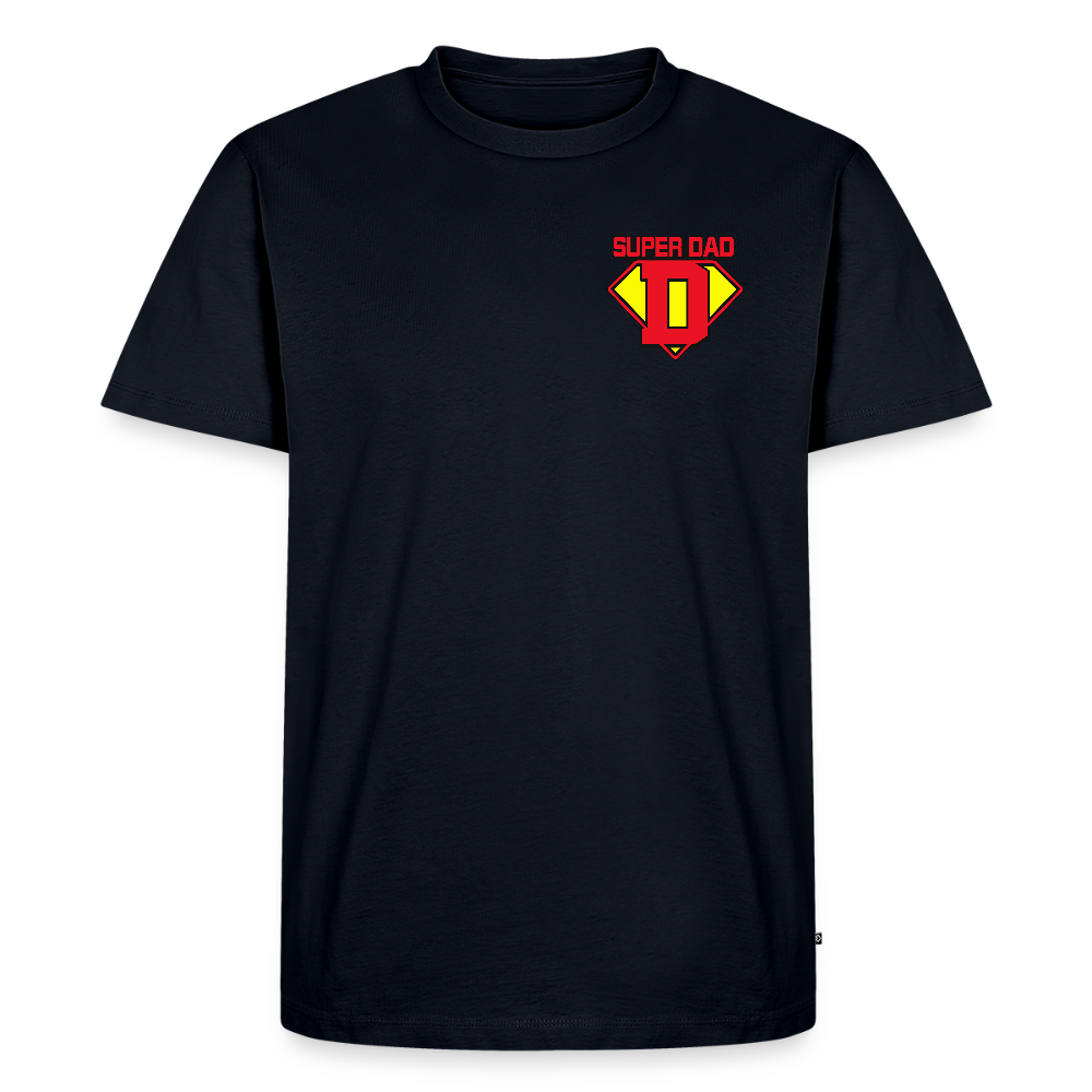Miesten Spreadshirt Premium T-Paita Superdad rintapainatuksella - laivastonsininen